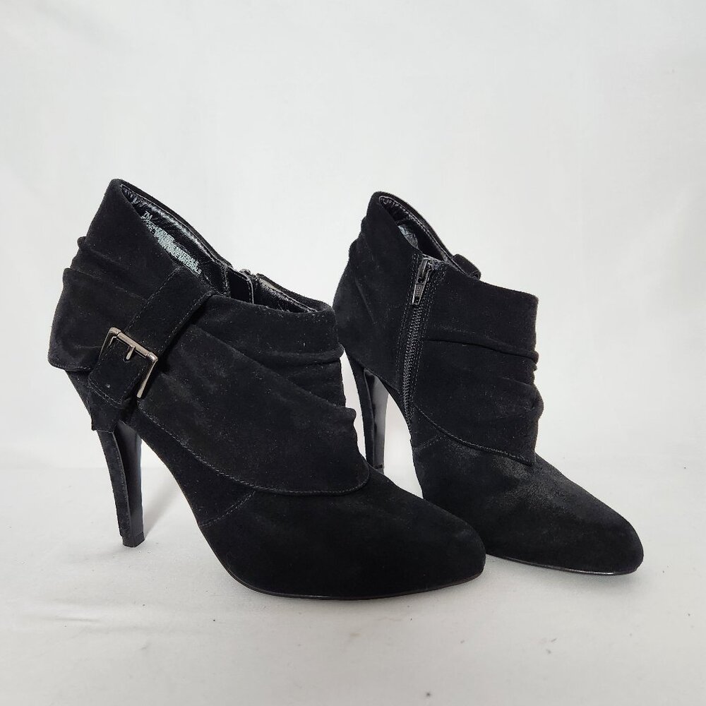 Roberto Vianni Black Suede booties